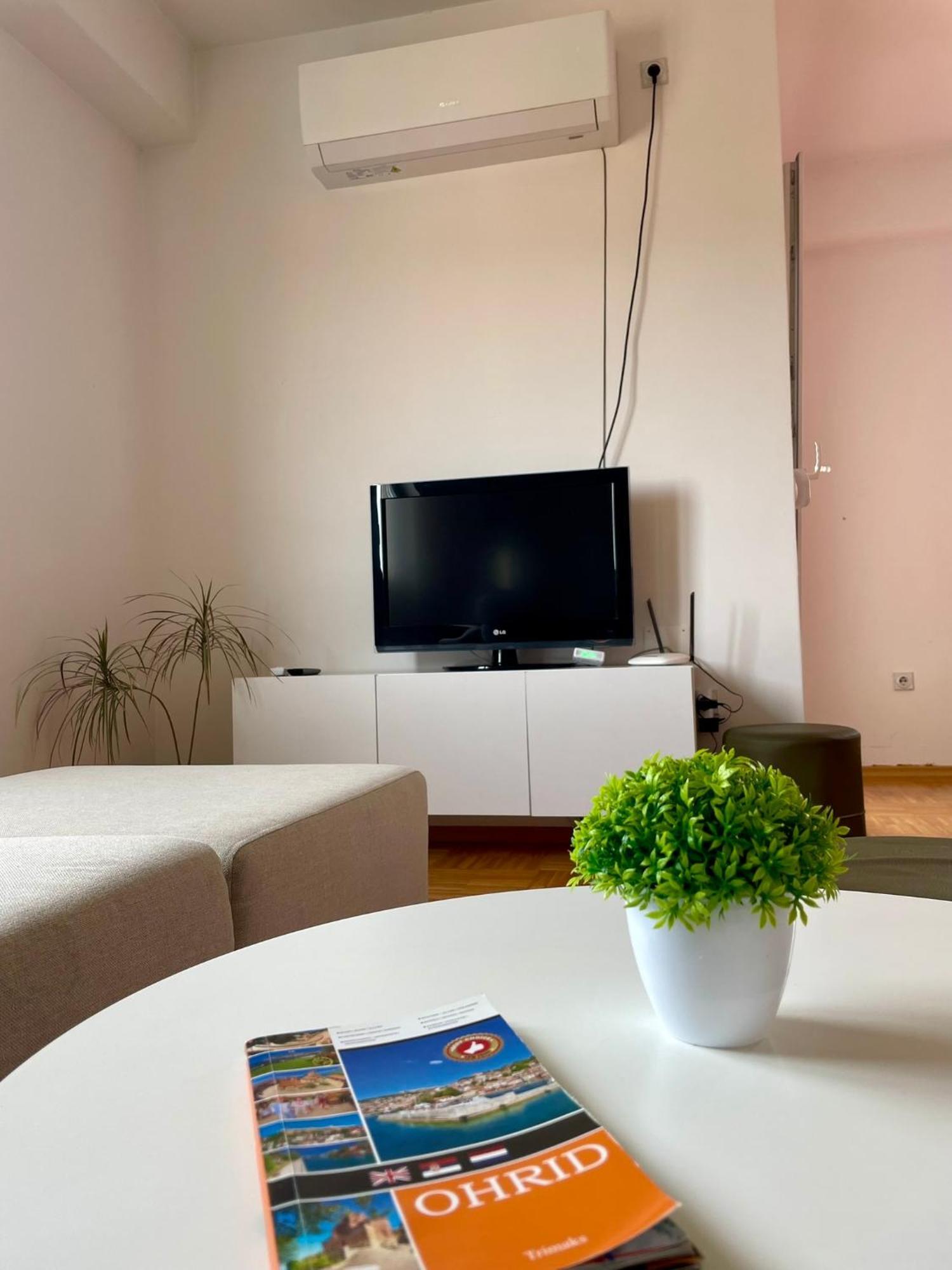 Velvet Apartment 5 Minutes To Center Οχρίδα Εξωτερικό φωτογραφία